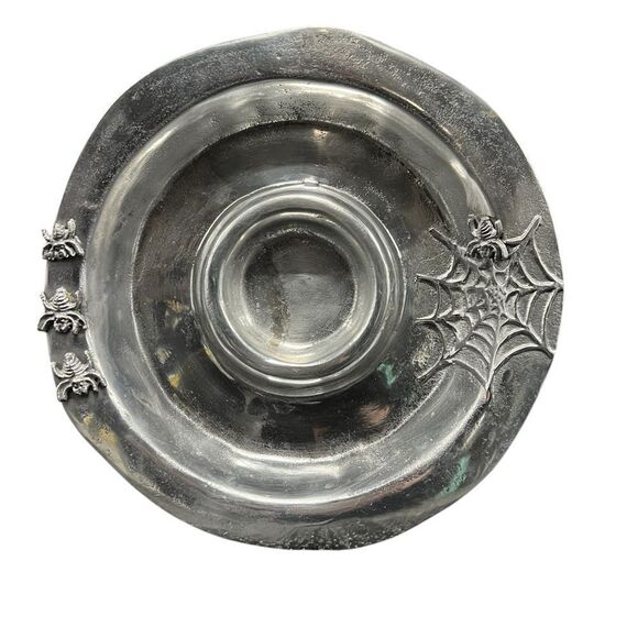 Halloween Cast Aluminum Chip and dip bowl. Stainless steel spider on web - Picture 1 of 4